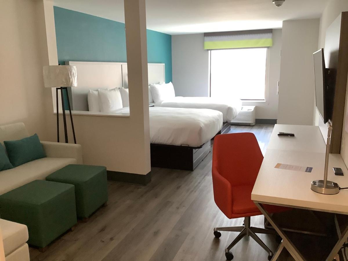 Comfort Suites Colorado Springs East - Medical Center Area Kültér fotó