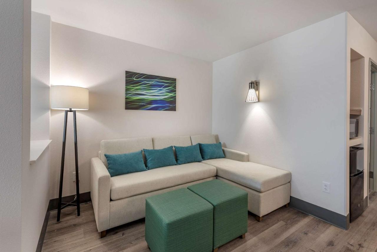 Comfort Suites Colorado Springs East - Medical Center Area Kültér fotó
