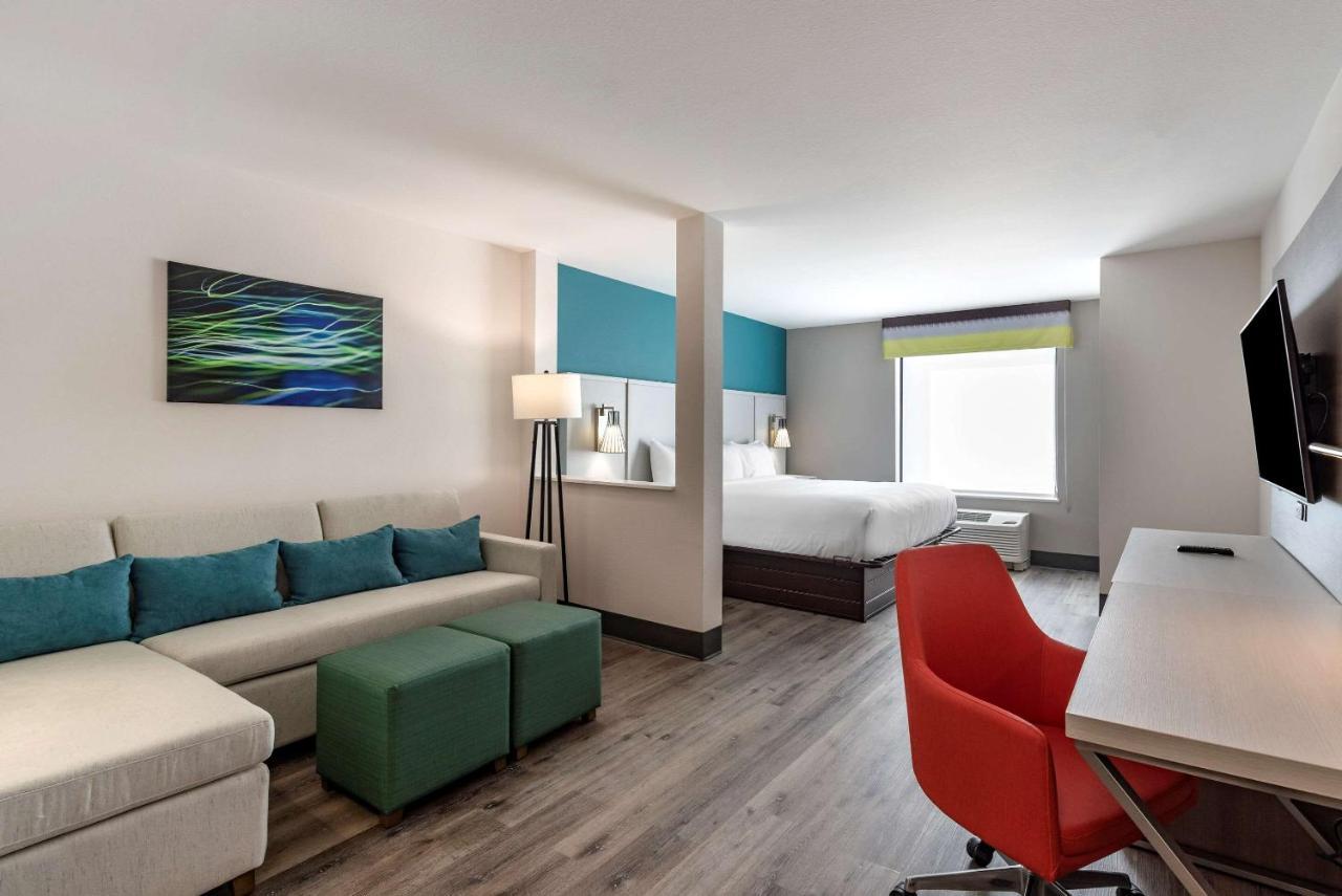Comfort Suites Colorado Springs East - Medical Center Area Kültér fotó