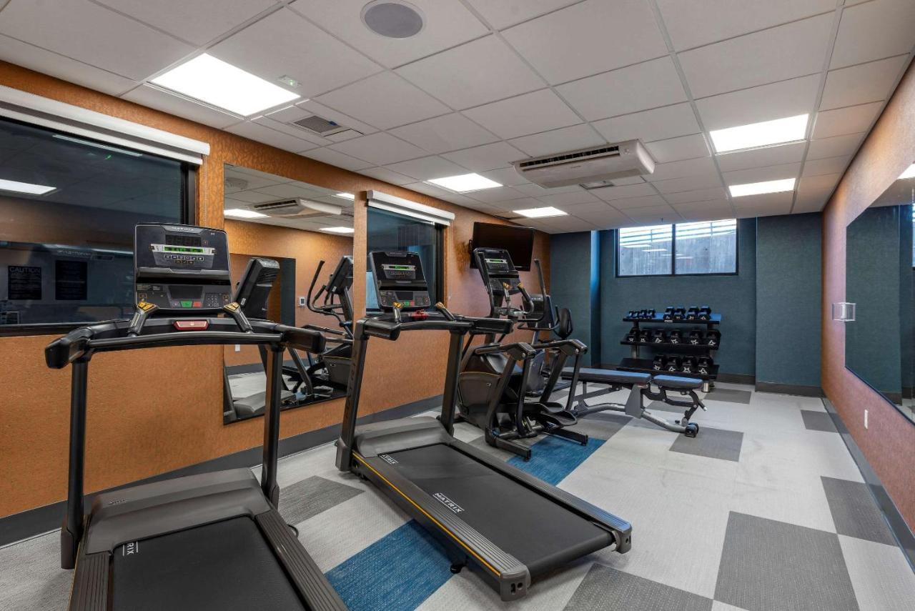 Comfort Suites Colorado Springs East - Medical Center Area Kültér fotó