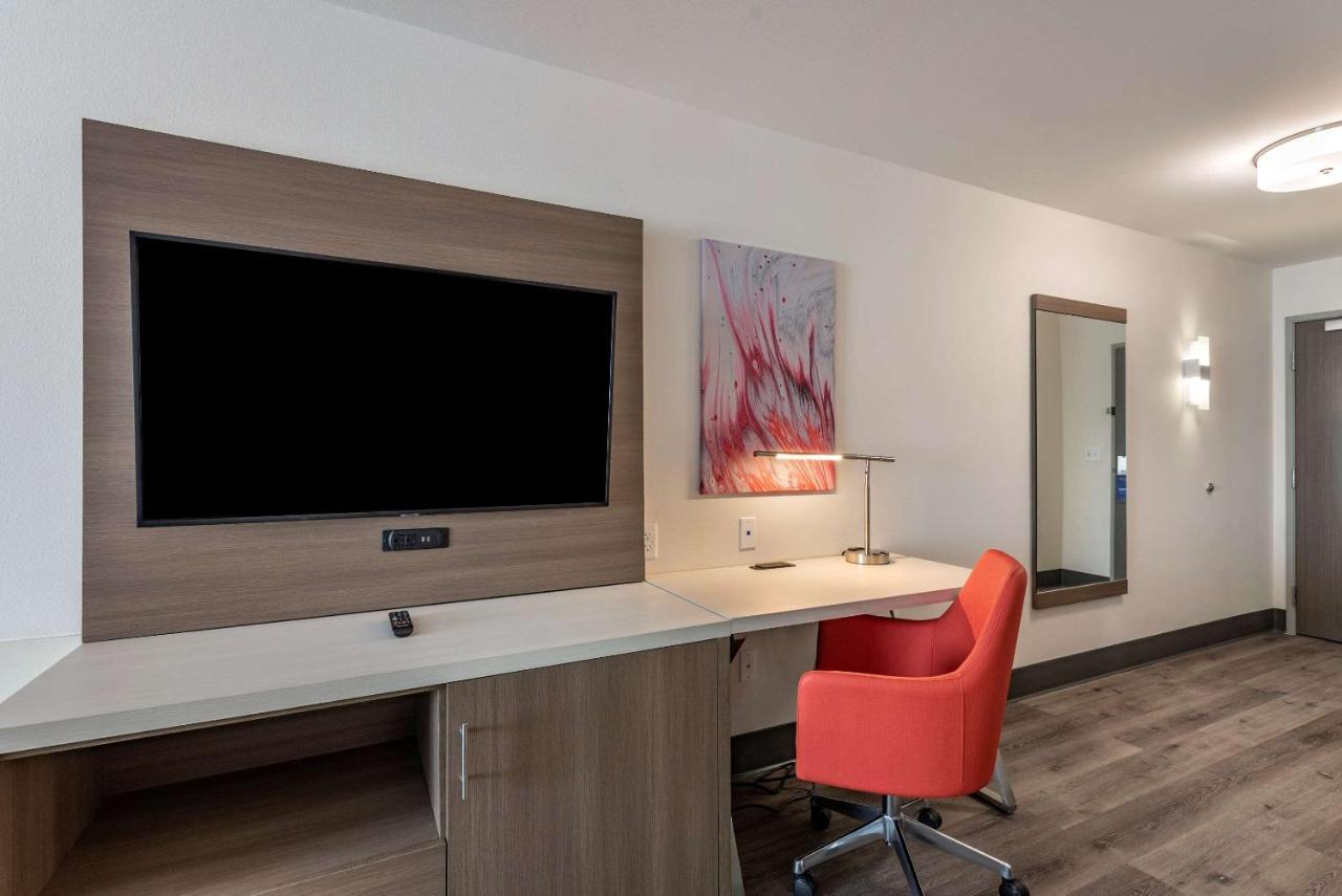 Comfort Suites Colorado Springs East - Medical Center Area Kültér fotó
