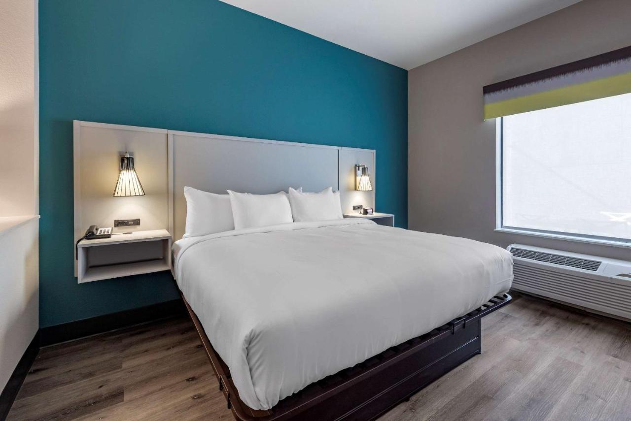Comfort Suites Colorado Springs East - Medical Center Area Kültér fotó