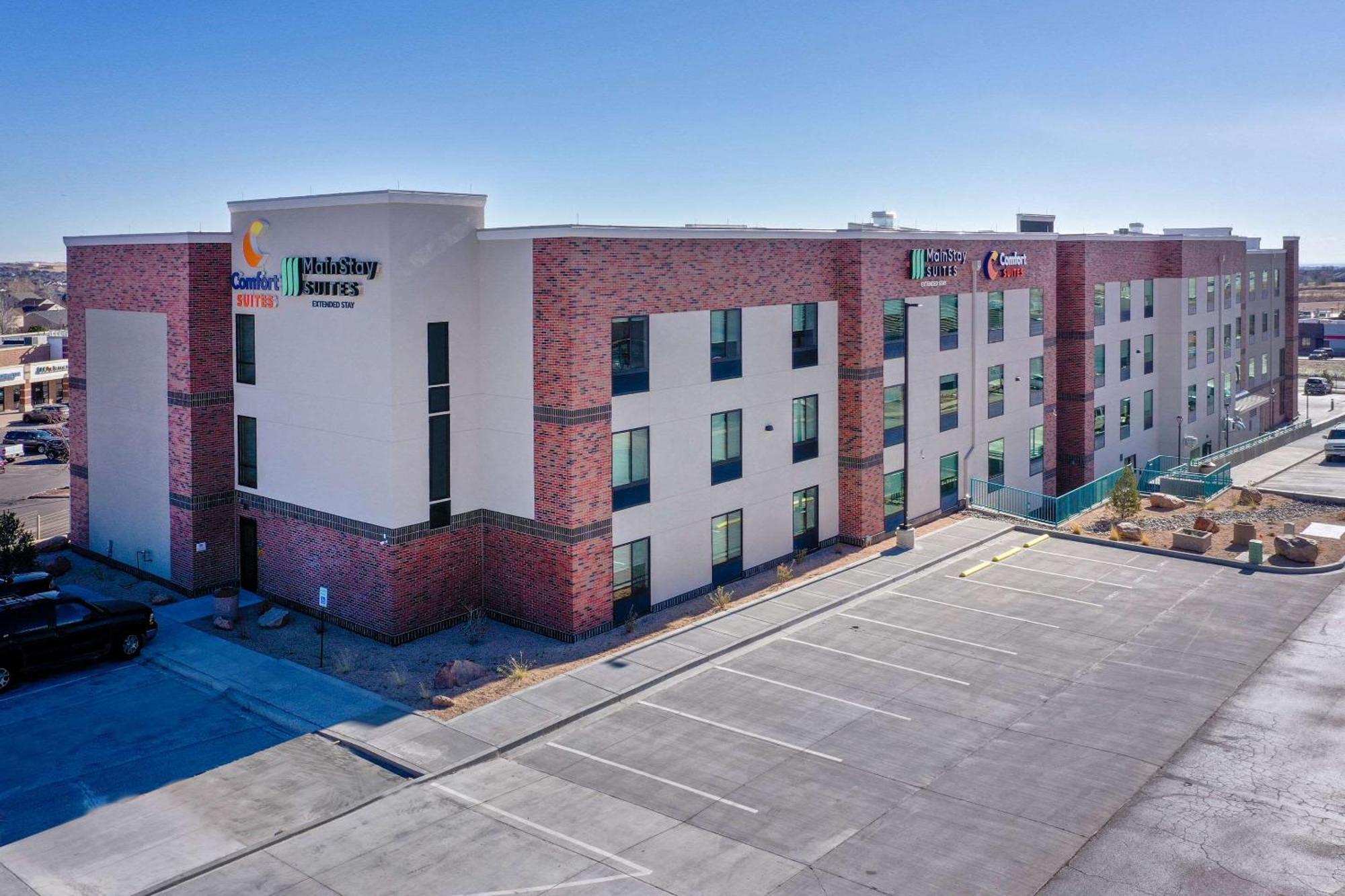 Comfort Suites Colorado Springs East - Medical Center Area Kültér fotó